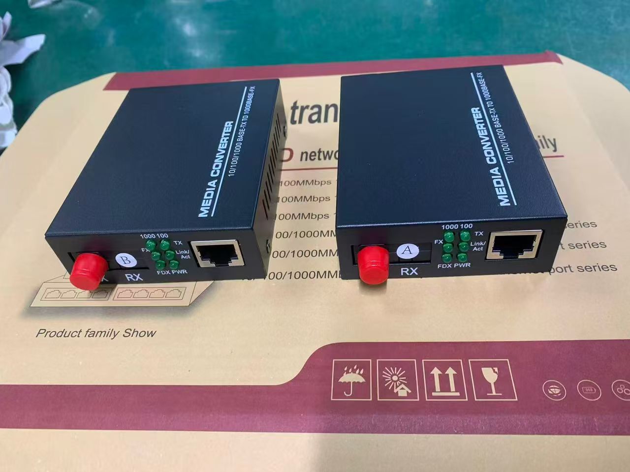 Gigabit Ethernet RJ45 Fiber Media Converters,FC/UPC A Pair of 10/100/1000M RJ45 to 1000M Bi-Directional Single-Mode Single Fiber up to 20Km
